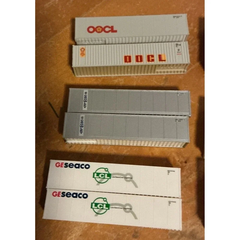 Lot Of 20 N Scale Mixed 53' Shipping Containers,‎ Unbranded And Used